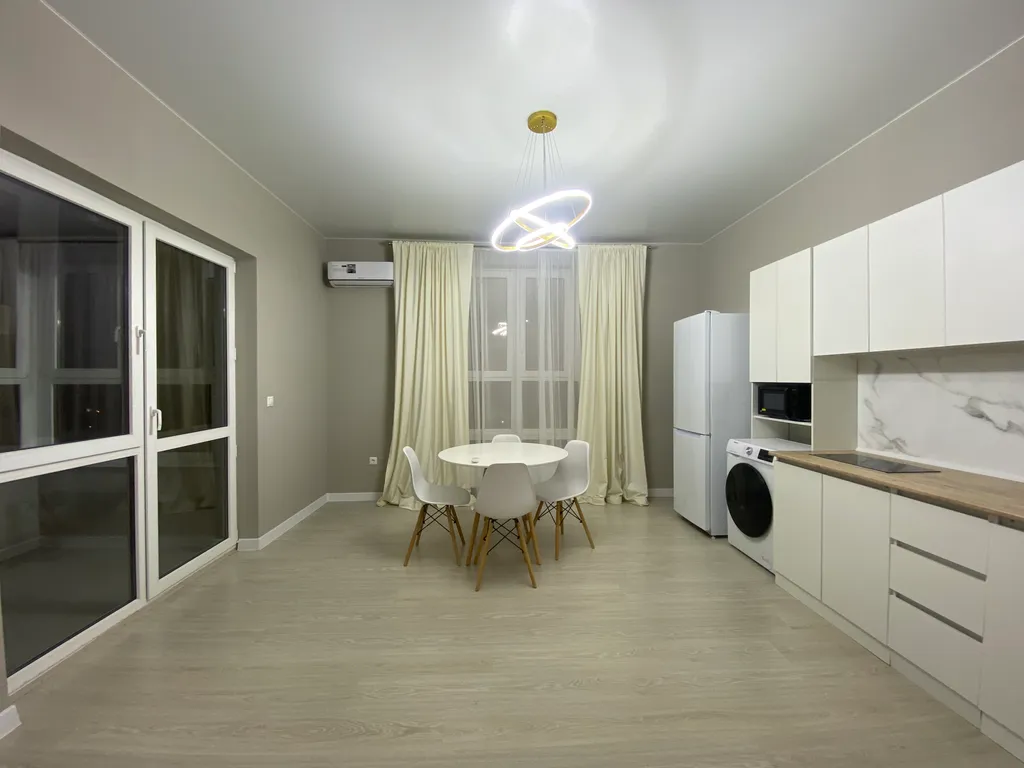 С видом на море, горы и закат Уютная квартира