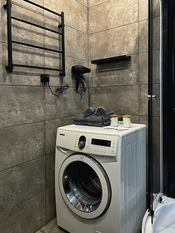 Красивая двухкомнатная квартира формата евро в центре рядом с вокзалом