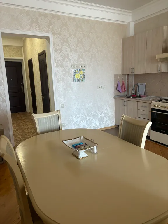 Уютная квартира в центре города, рядом с морем