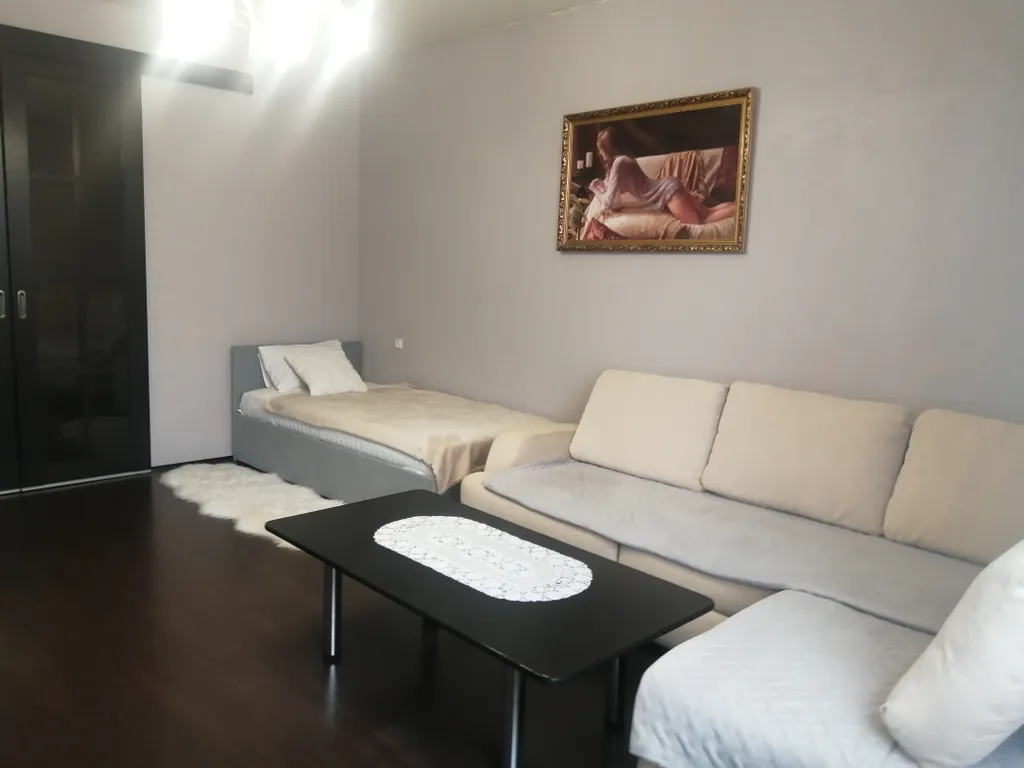 Двушка на набережной