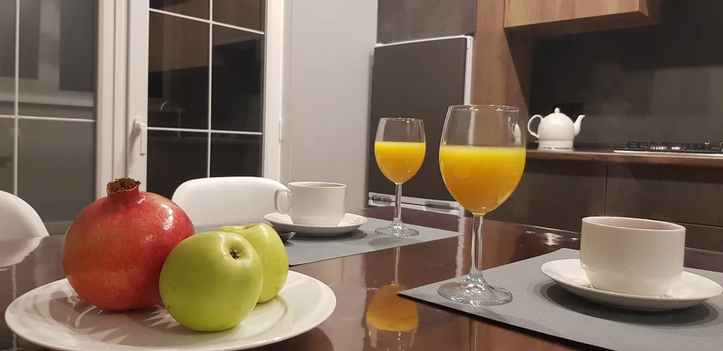 Апартаменты с прекрасным видом, рядом с аэропортом и жд вокзалом