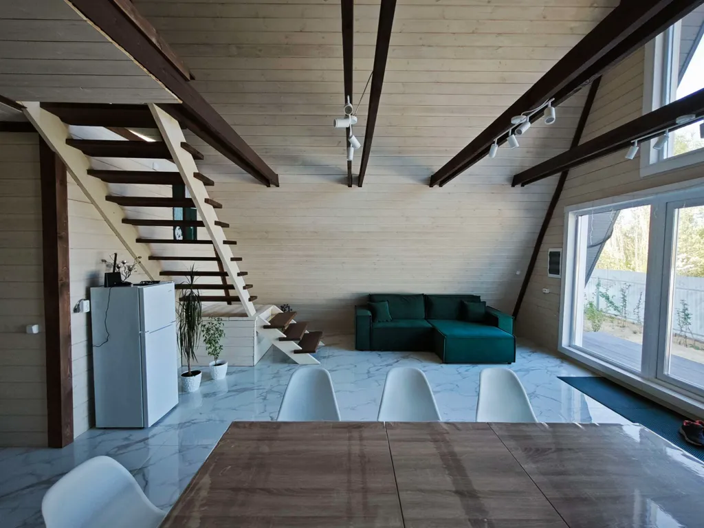 Уютный большой дом A-Frame с чаном рядом с Волгой