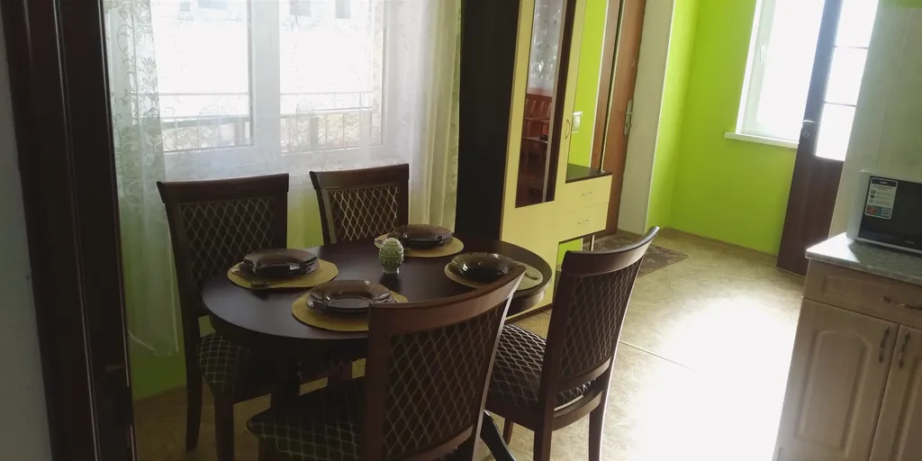 Семейный двухкомнатный номер-полулюкс