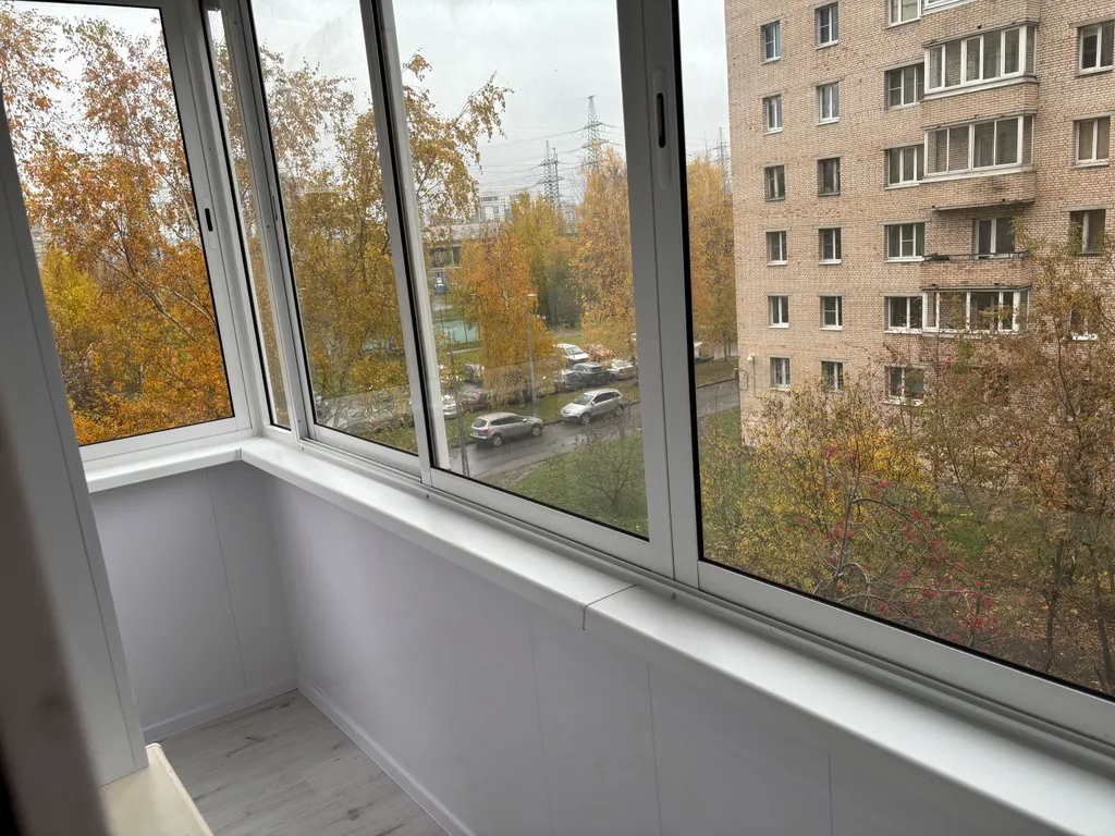 Квартира Удобная и хорошо расположенная квартира с парковкой под окнами с ремонтом 25 года — Санкт-Петербург