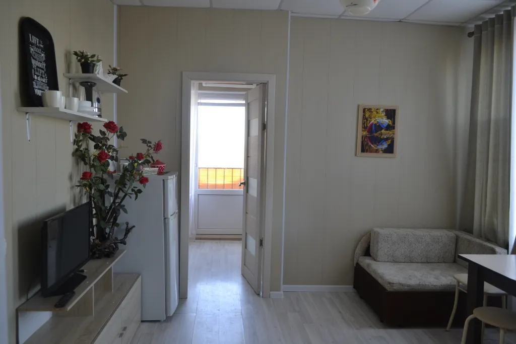 Квартира Квартира 4-х местный 2-х комнатный номер — Кучугуры