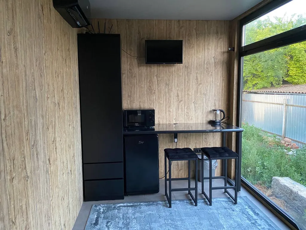 Студия с панорамным видом