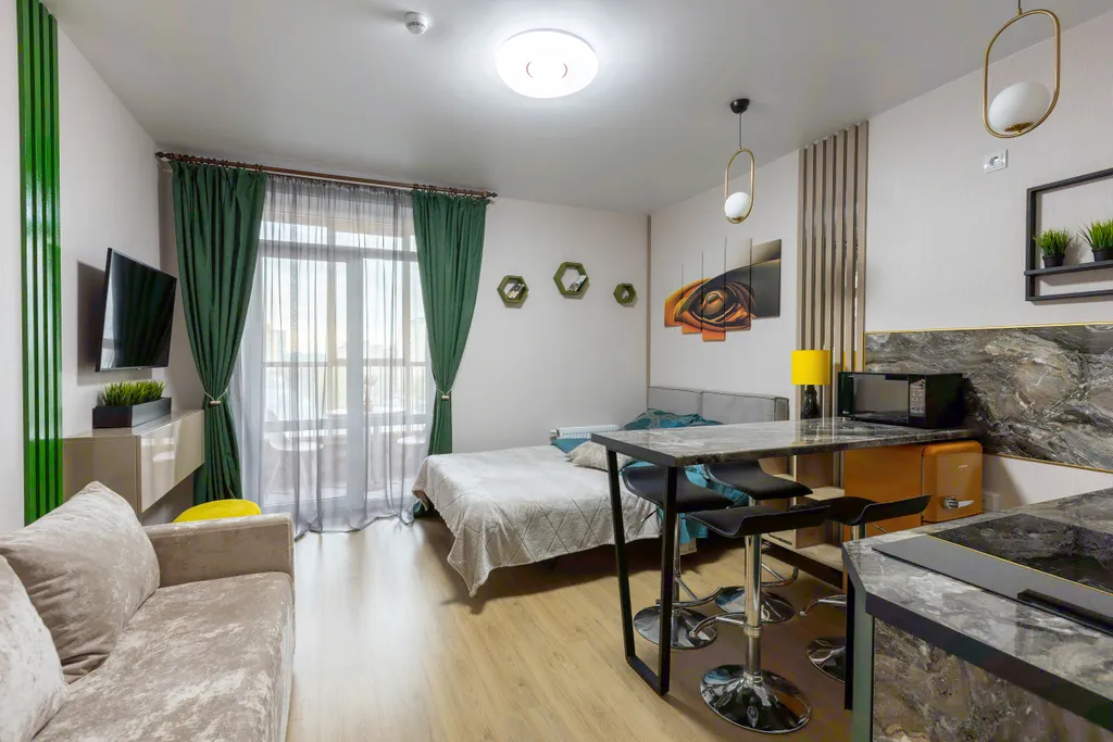 Уютная студия с дизайнерским ремонтом в новом ЖК класса комфорт плюс