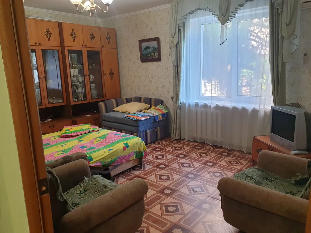 Квартира 2-комнатная Квартира — Партенит