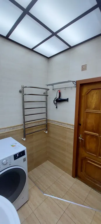 Большая и новая квартира в центре города