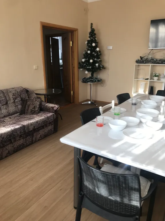 Дом для отдыха с летним бассейном