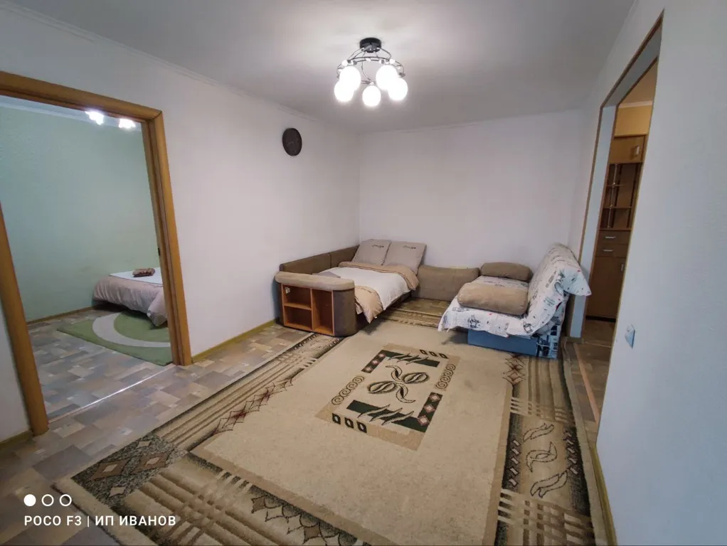 Уютная чистая квартира на 2-м этаже в р-не ДК Звезда