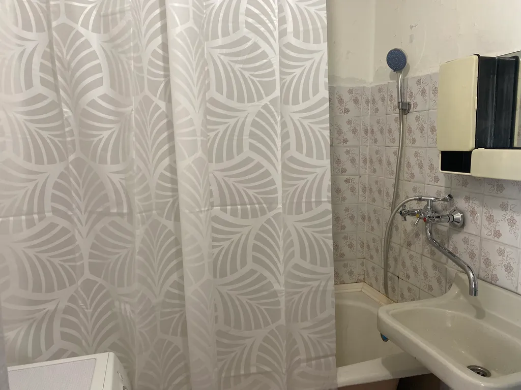 Теплая просторная квартира в центре города