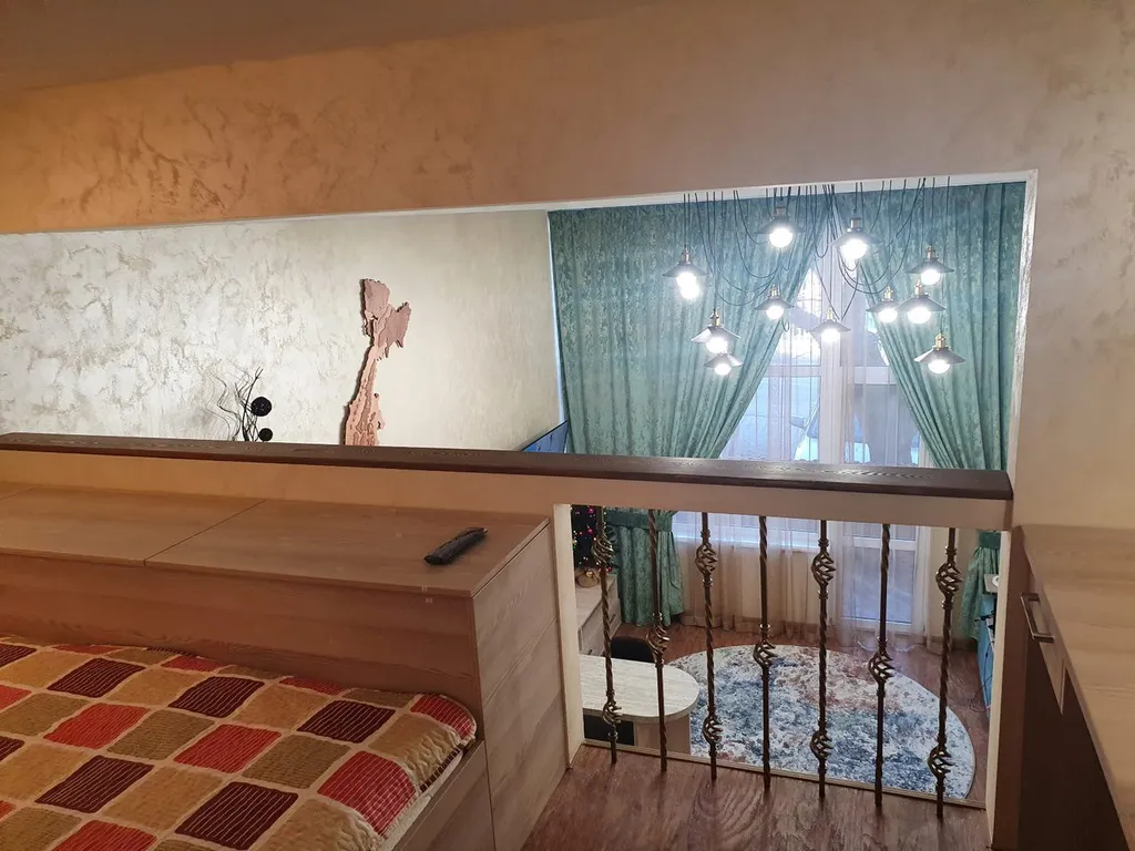 Двухуровневая квартира-студия