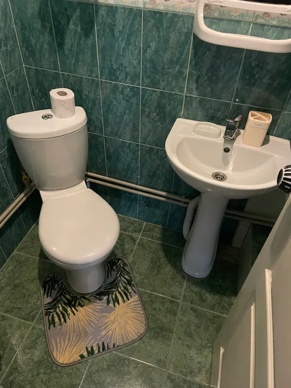 Однокомнатный коттедж со своей беседкой-кухней