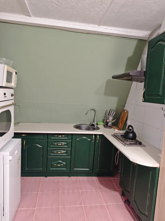 Коттедж Весь 3 этаж частного дома с отдельных входом — Севастополь