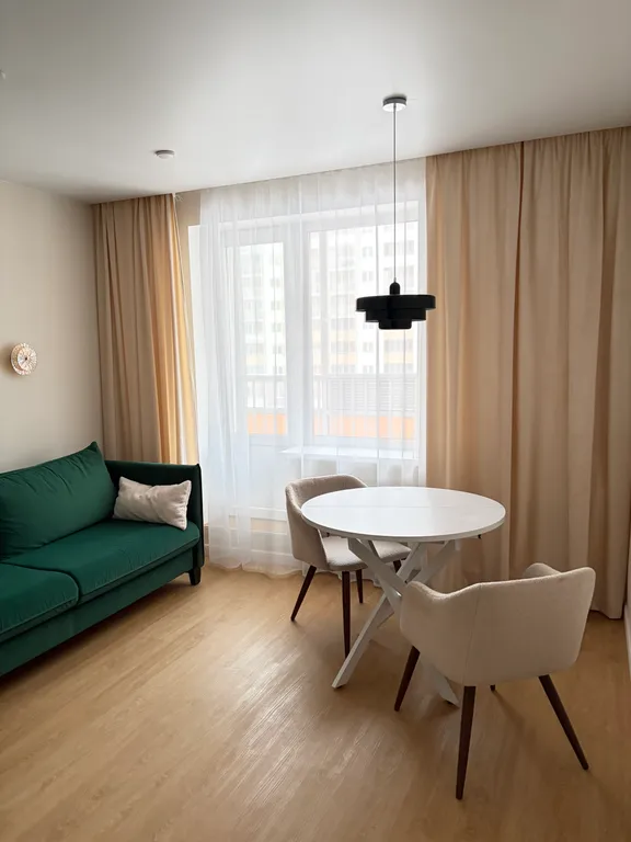 Квартира Уютная студия в пешей доступности от метро — аренда посуточно в Мурино