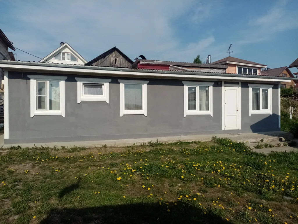 Дом на самом берегу Ладоги