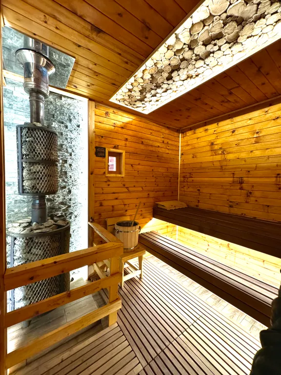 Уютный дом с видом на озеро