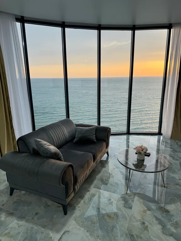 Tropical garden apartments