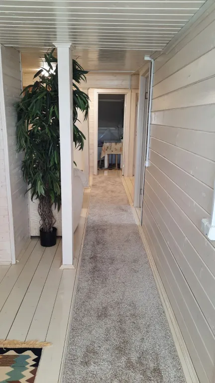 Семейный домик с видом на храм