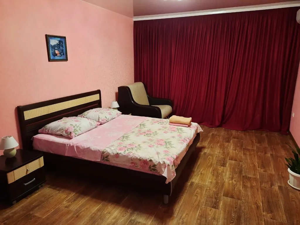 Просторная квартира на Олимпийском бульваре с кондиционером