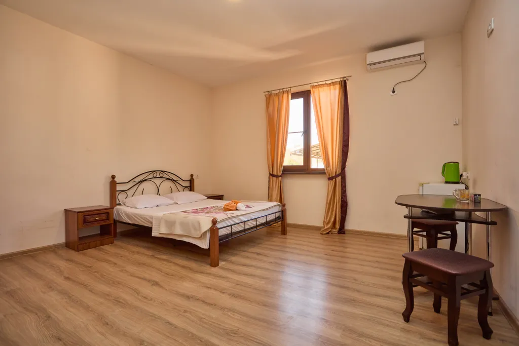 Квартира Квартира Двухкомнатный улучшенный номер — Сухум