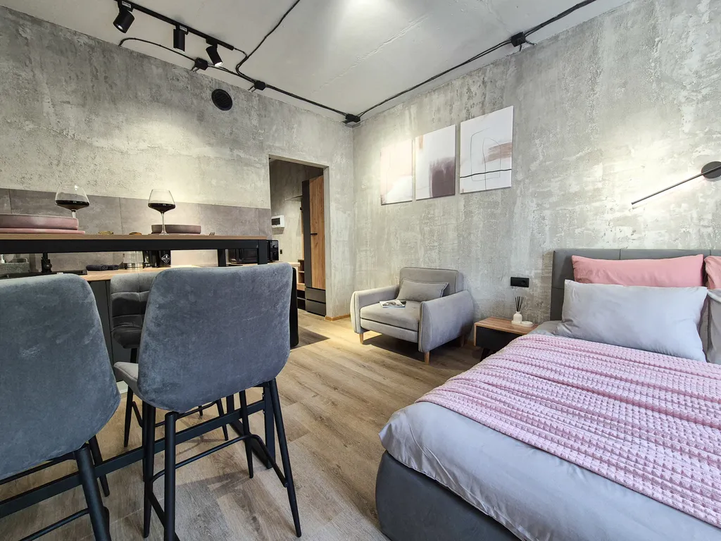 Студия loft в Летнем