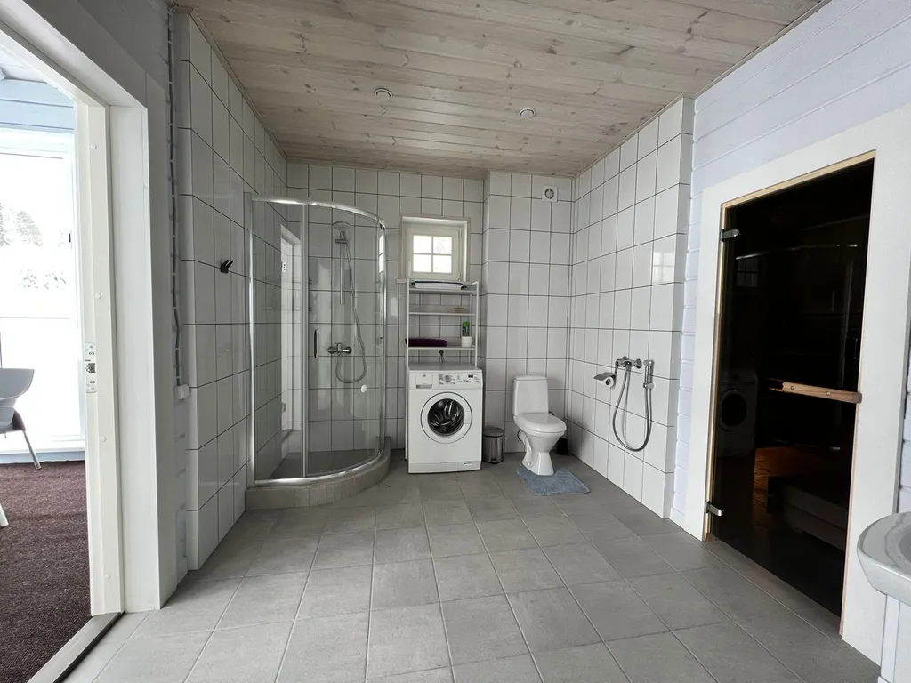 Большой дом с сауной и камином Озеро Лунное