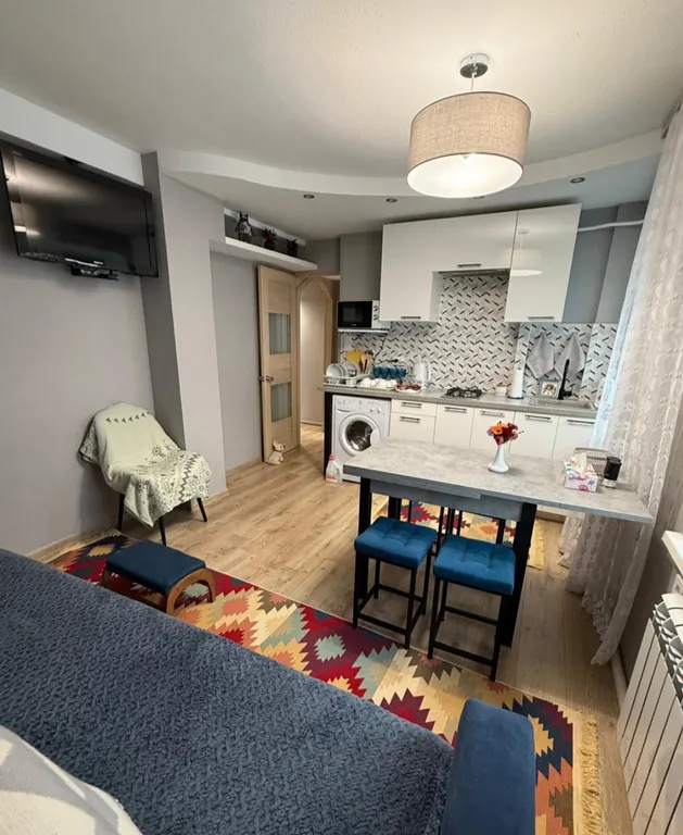 Атмосферная квартира у живописного пруда