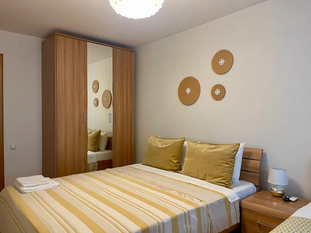 Просторная квартира с 4 изолированными комнатами в центре города