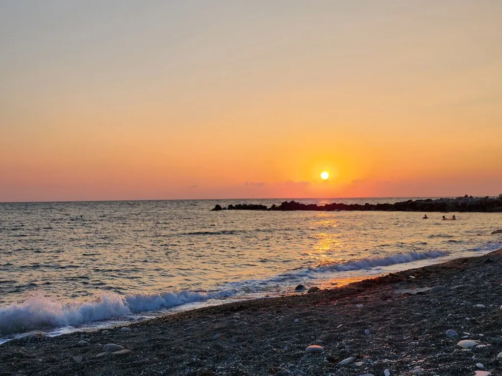 Апартаменты семейные в комплексе бизнес класса с бассейном