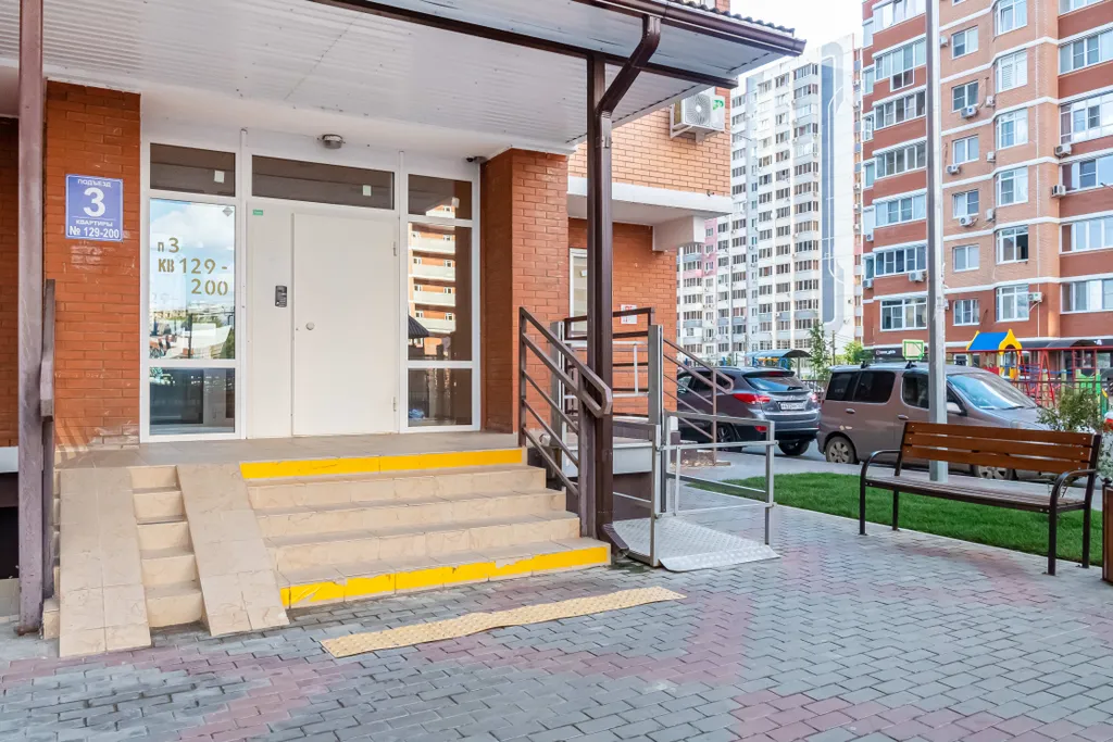 Квартира Светлая квартира с видом на жк Тургенев, фмр, smart tv — Краснодар