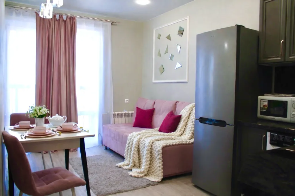 Зеркальное отражение - люкс и уют в самом центре