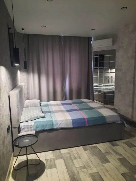 Уютная студия с видом на город