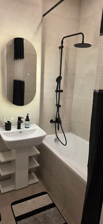 Утонченная евродвушка у Мещерского парка с видом на лес