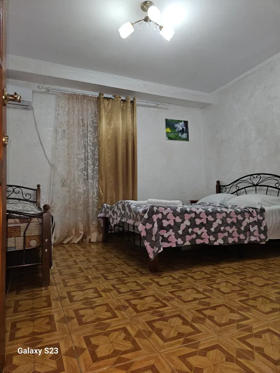 Квартира Квартира Гостевой дом в тихом уютном месте, рядом с морем — Сухум