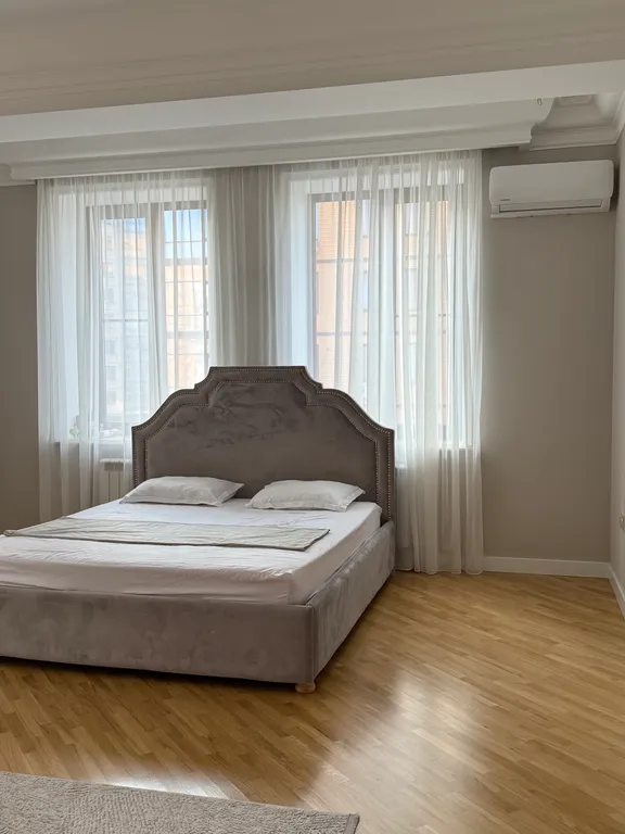 Современная квартира на первой береговой линии