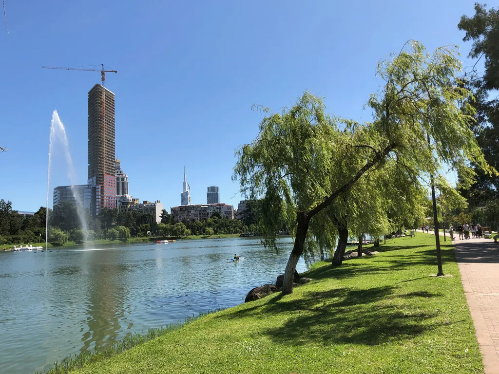 Квартира Квартира у парка и моря в хорошем районе — Батуми