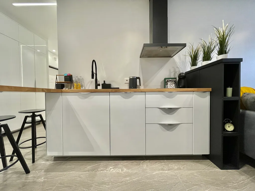 YOUR ROSTOV APART у Театральной площади