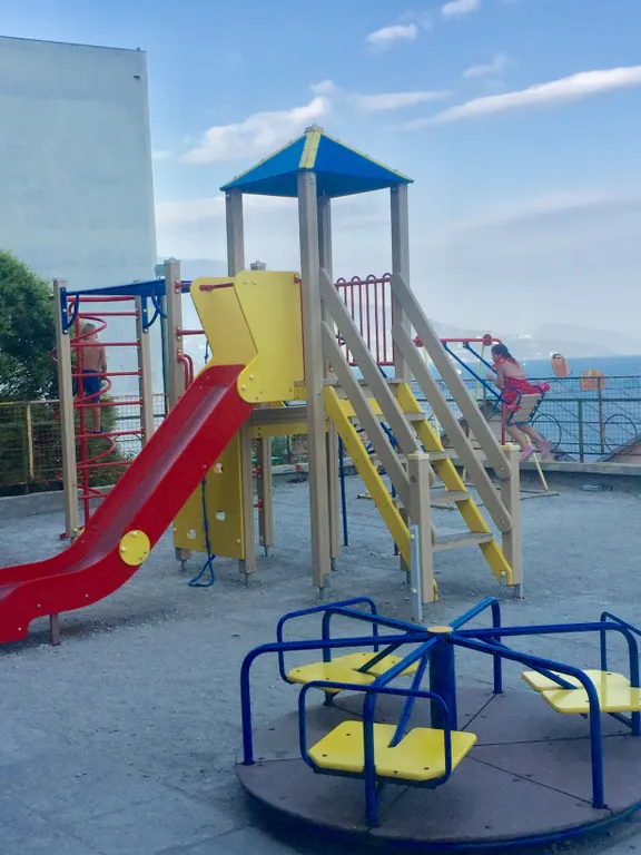 Двухкомнатная квартира до моря 3 мин. пешком