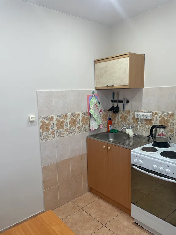 Квартира в тихом районе, удобное расположение