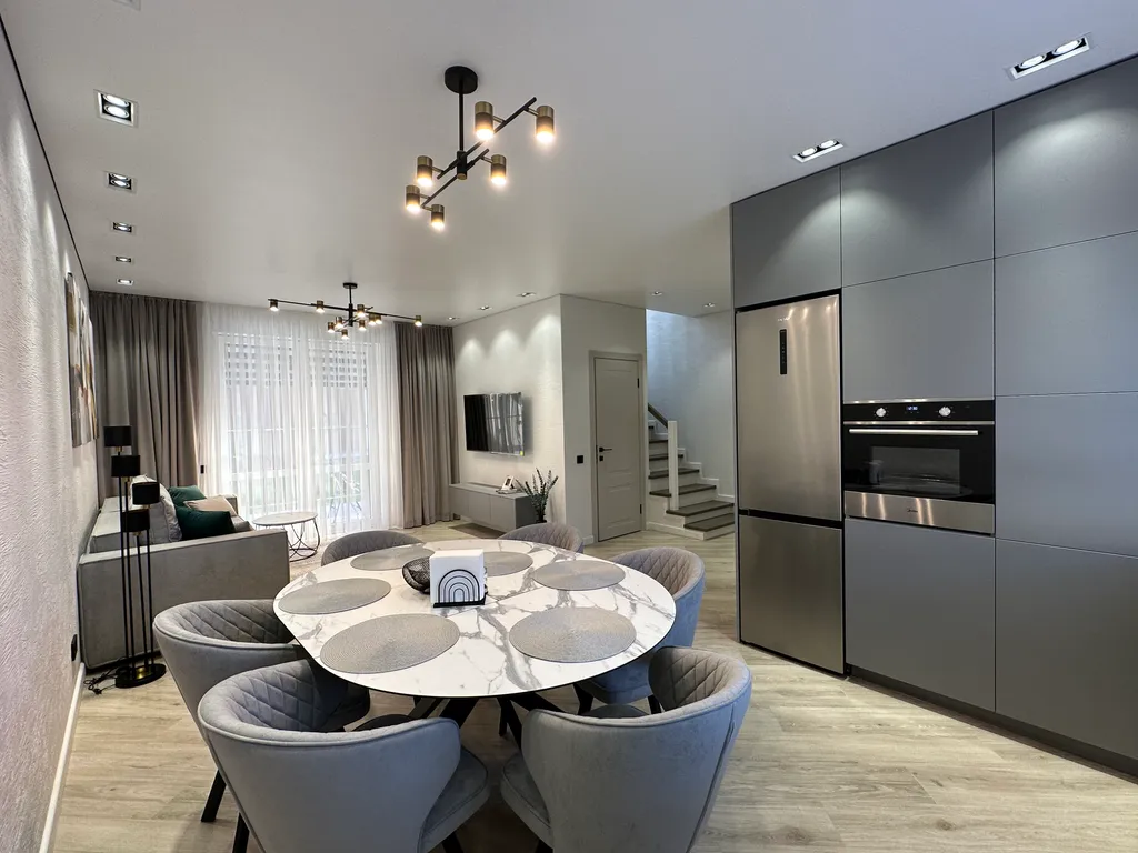 Уютный дом с дизайнерским ремонтом