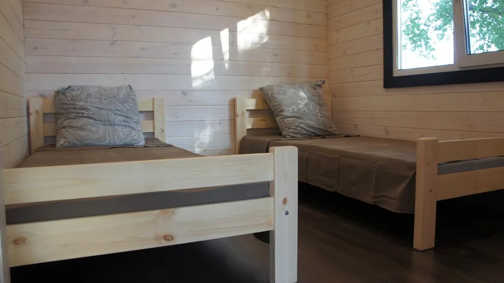 Эко домик в саду