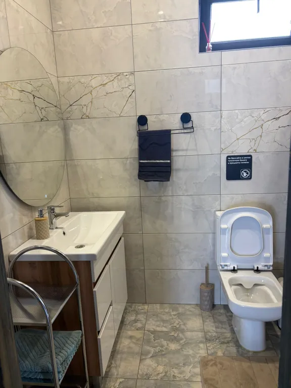 Частный дом с футбольным полем