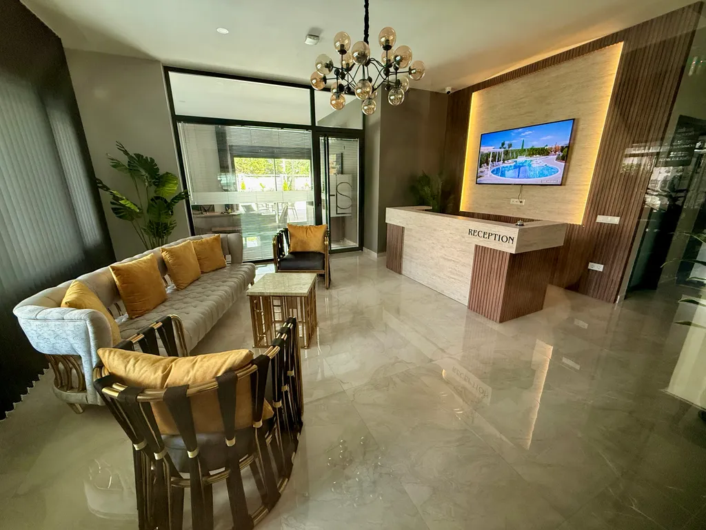 Уютная квартира с видом на горы, пляж Клеопатра