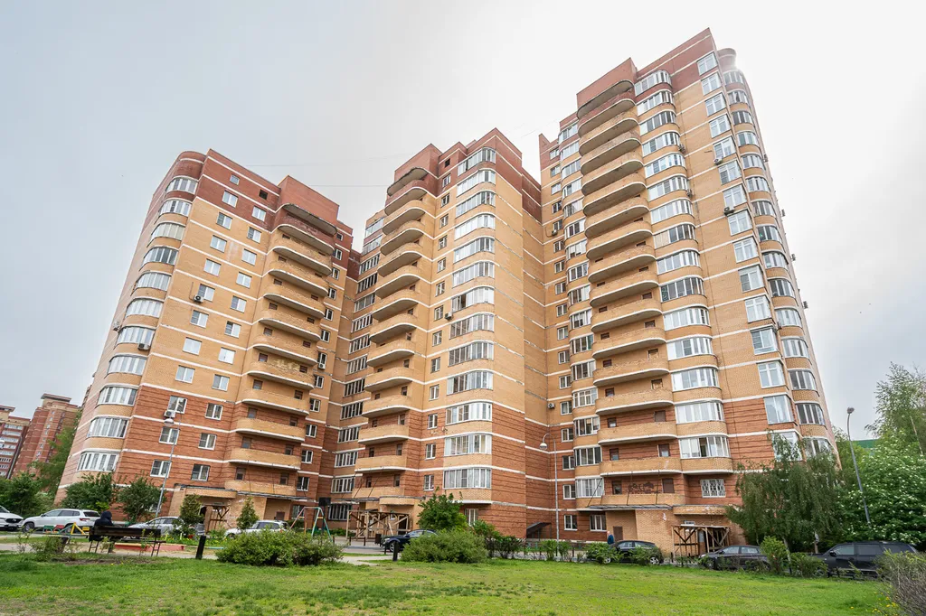 Просторная квартира возле ТЦ Июнь