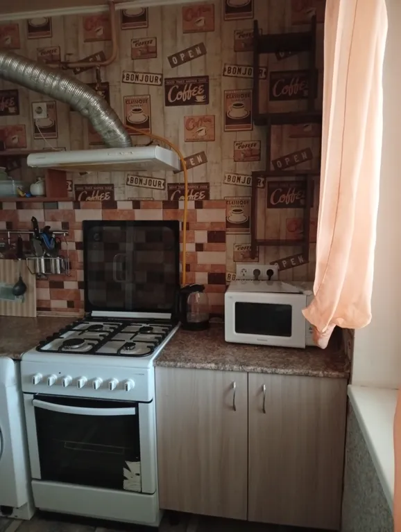 Квартира 3-комнатная Квартира — Калининград