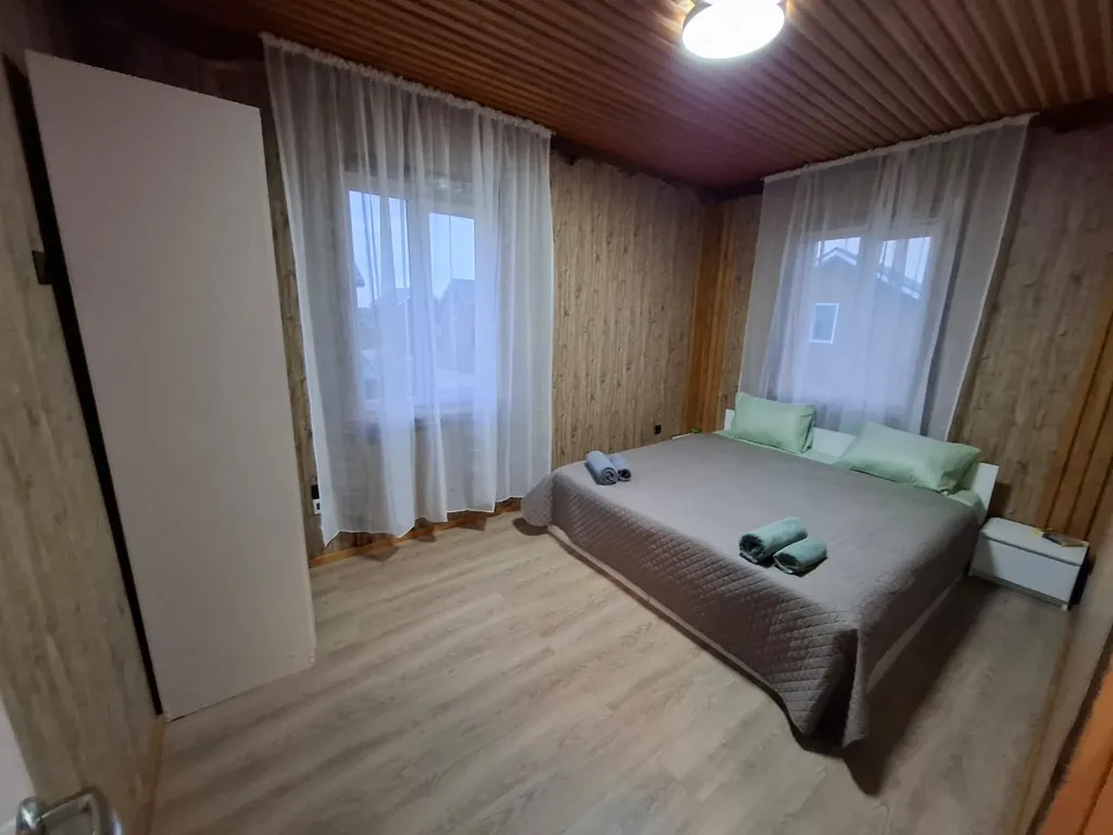 Коттедж Большой дом с баней на дровах — Санкт-Петербург