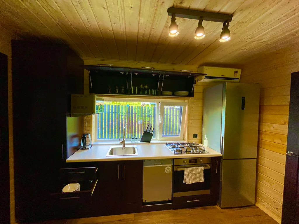 Дом Благодать у пруда семейный