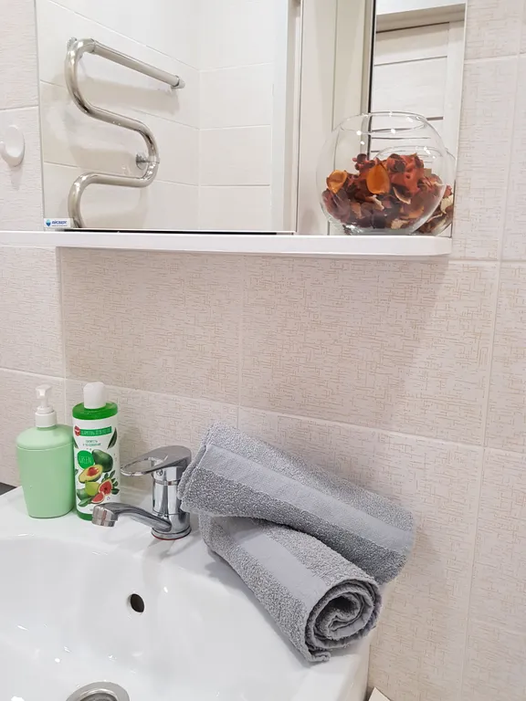 2-комнатная квартира рядом с УВЗ